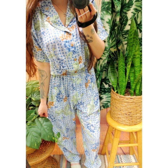 NEW Vintage Liz Claiborne floral jumpsuit πΏ - Picture 2 of 6